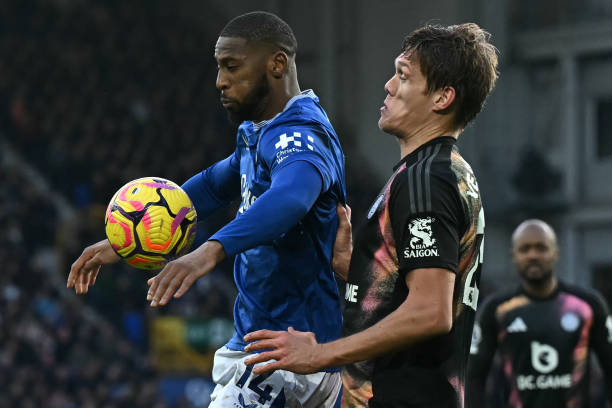 對媒體的猛 對媒體的猛