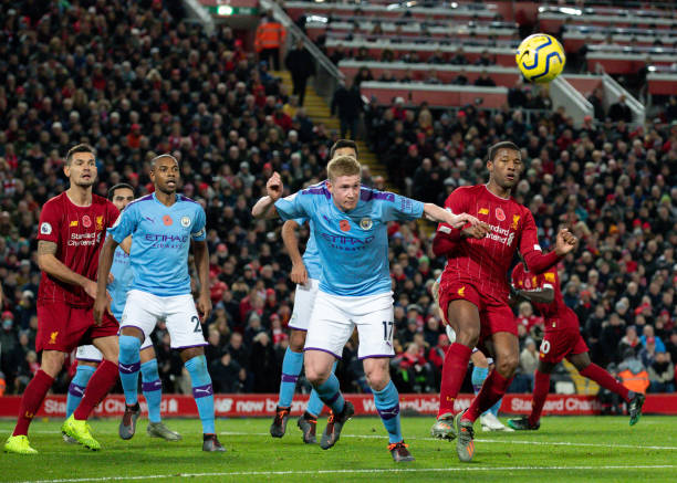 一位拥有深 一位拥有深