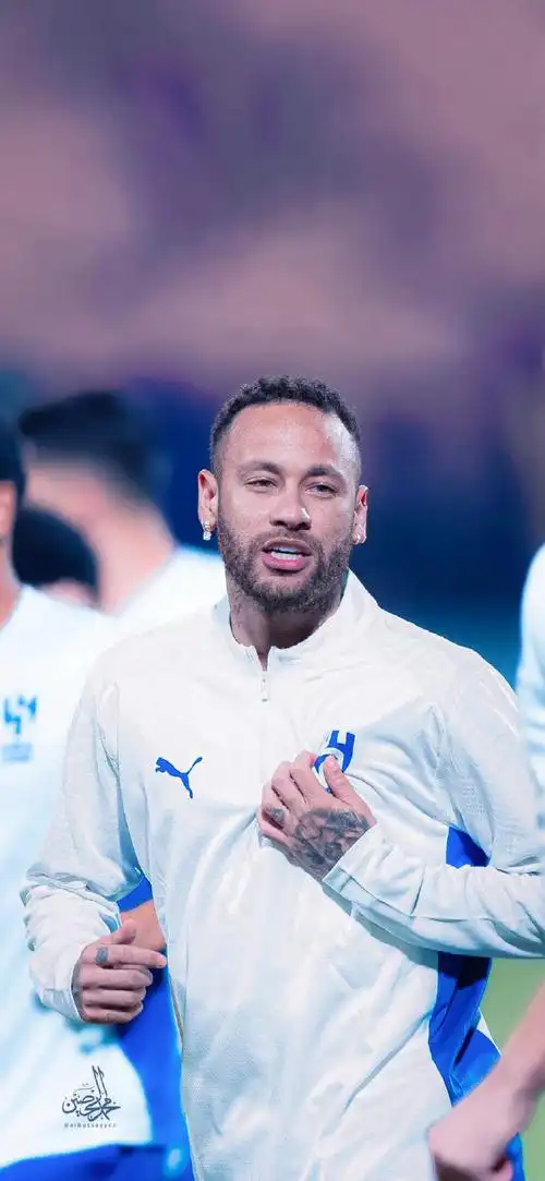 足球作为一 足球作为一