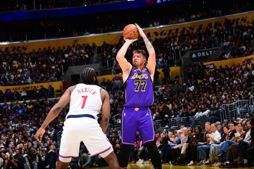 对战显然将 对战显然将