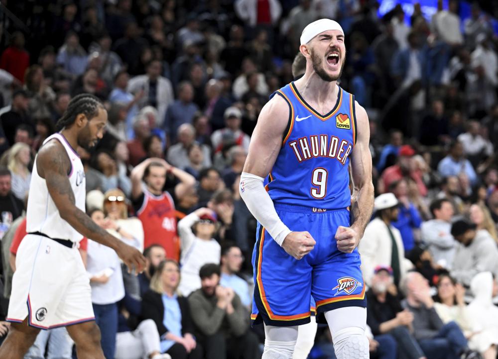 向纽卡球迷 向纽卡球迷